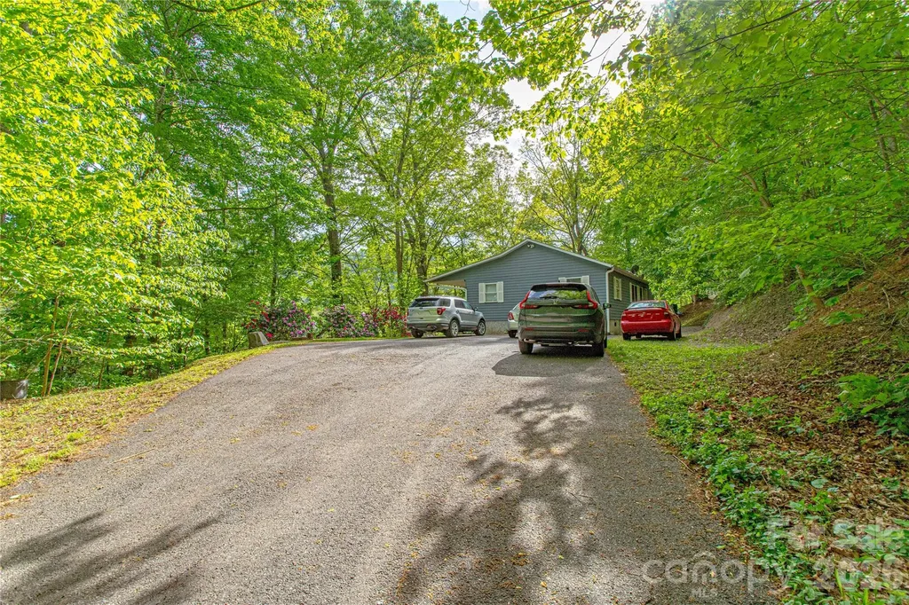 115 Knoll Ridge Lane Waynesville NC 28785