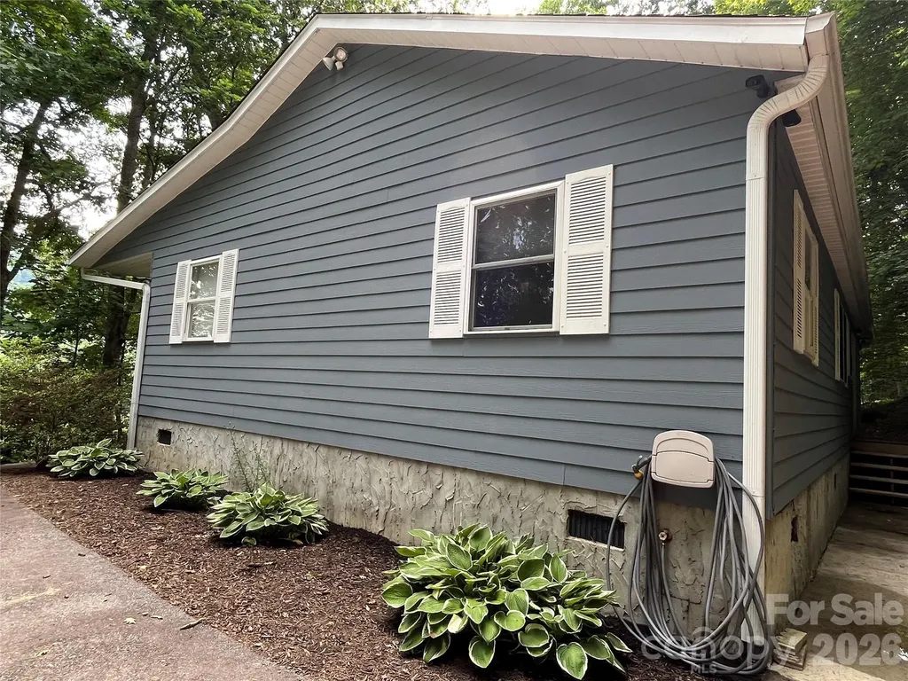 115 Knoll Ridge Lane Waynesville NC 28785