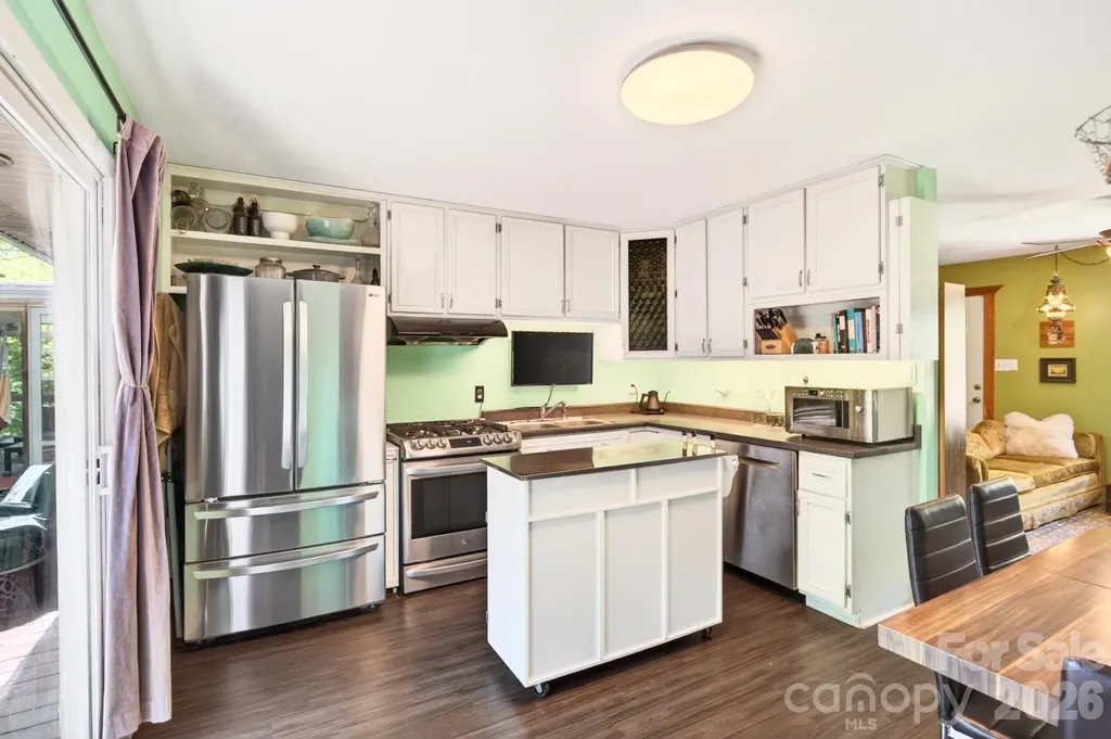 305 Melody Circle Swannanoa NC 28778