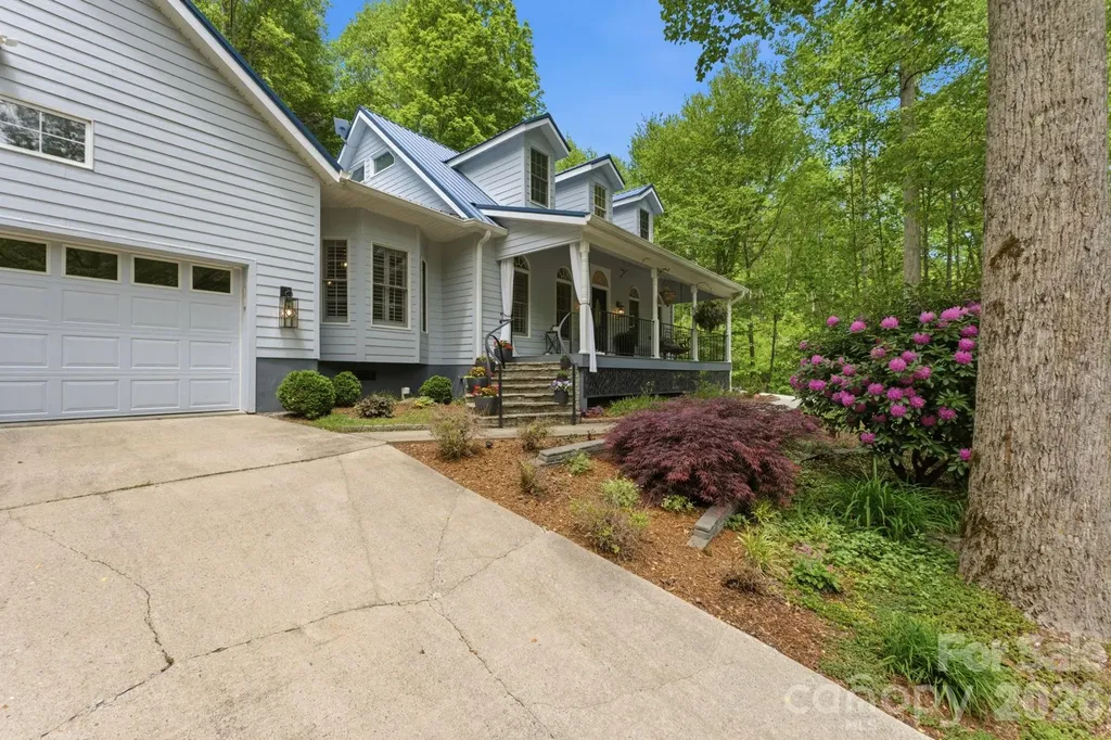 438 Serenity Mountain Road Waynesville NC 28786