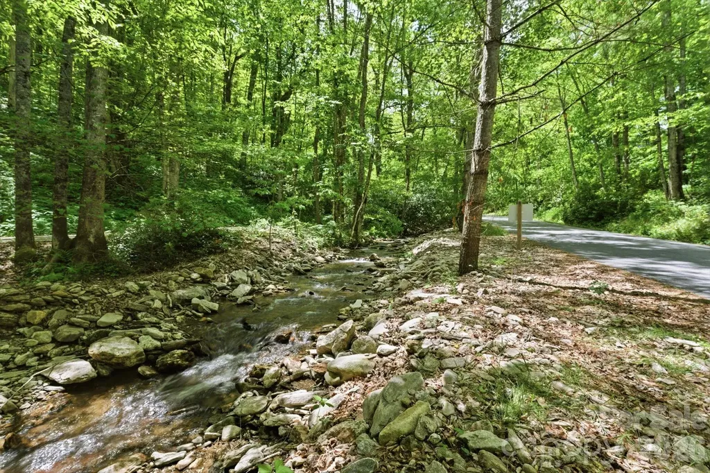 438 Serenity Mountain Road Waynesville NC 28786