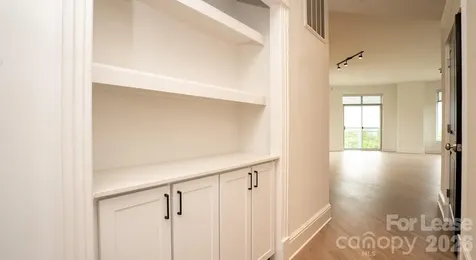 4300 Sharon Road Charlotte NC 28211