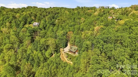 394 Hummingbird Lane Elk Park NC 28622