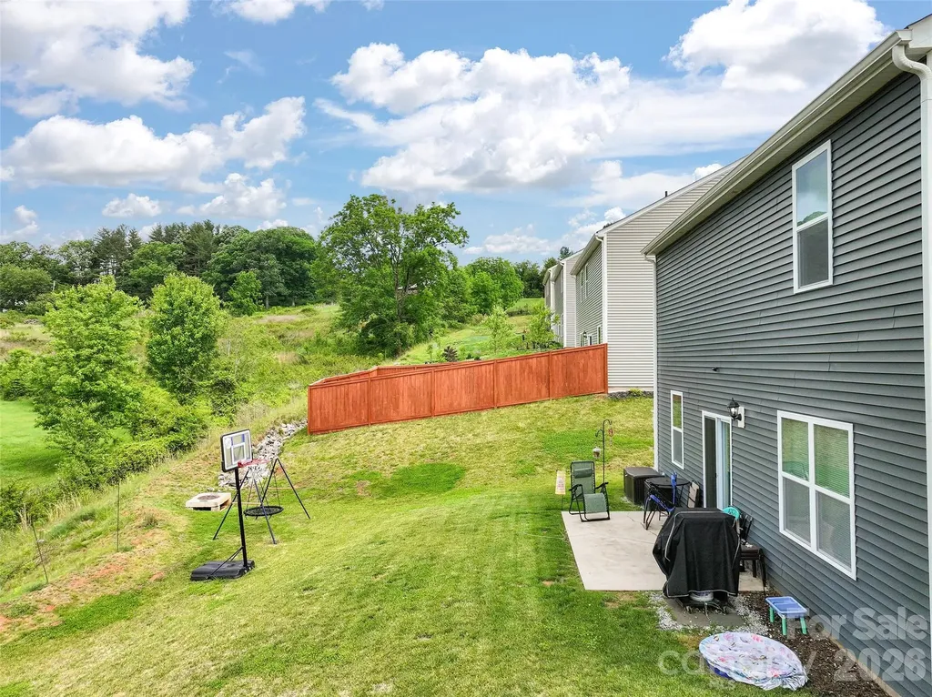 65 Valleywood Drive Waynesville NC 28786