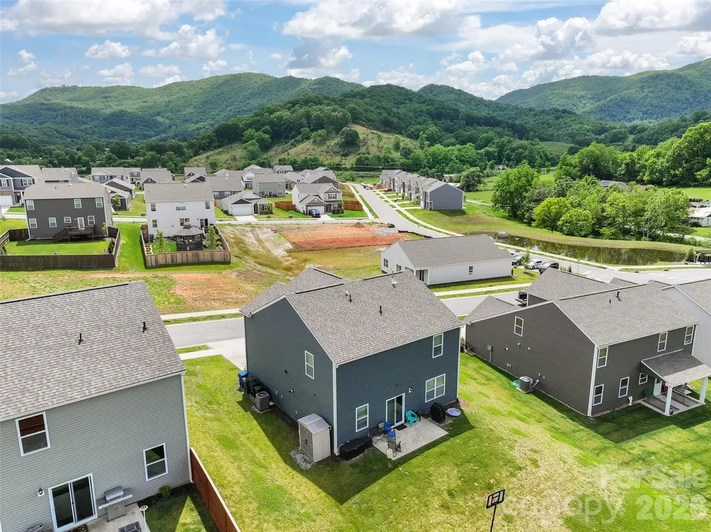 65 Valleywood Drive Waynesville NC 28786