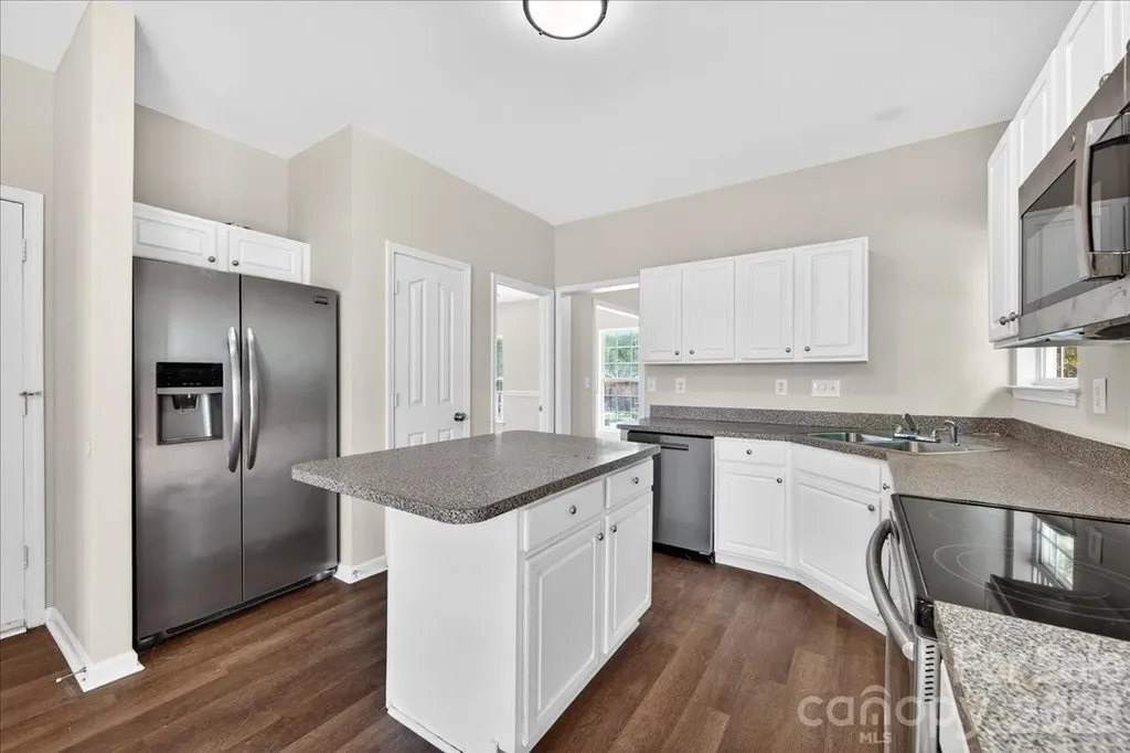10303 Madison Park Drive Charlotte NC 28269