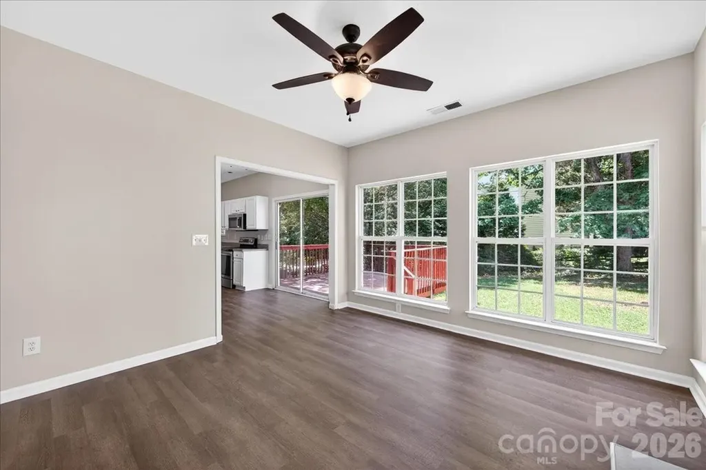 10303 Madison Park Drive Charlotte NC 28269
