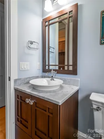 32 Timberwolf Court Asheville NC 28804