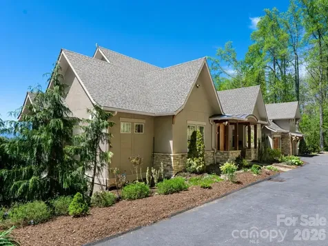 32 Timberwolf Court Asheville NC 28804