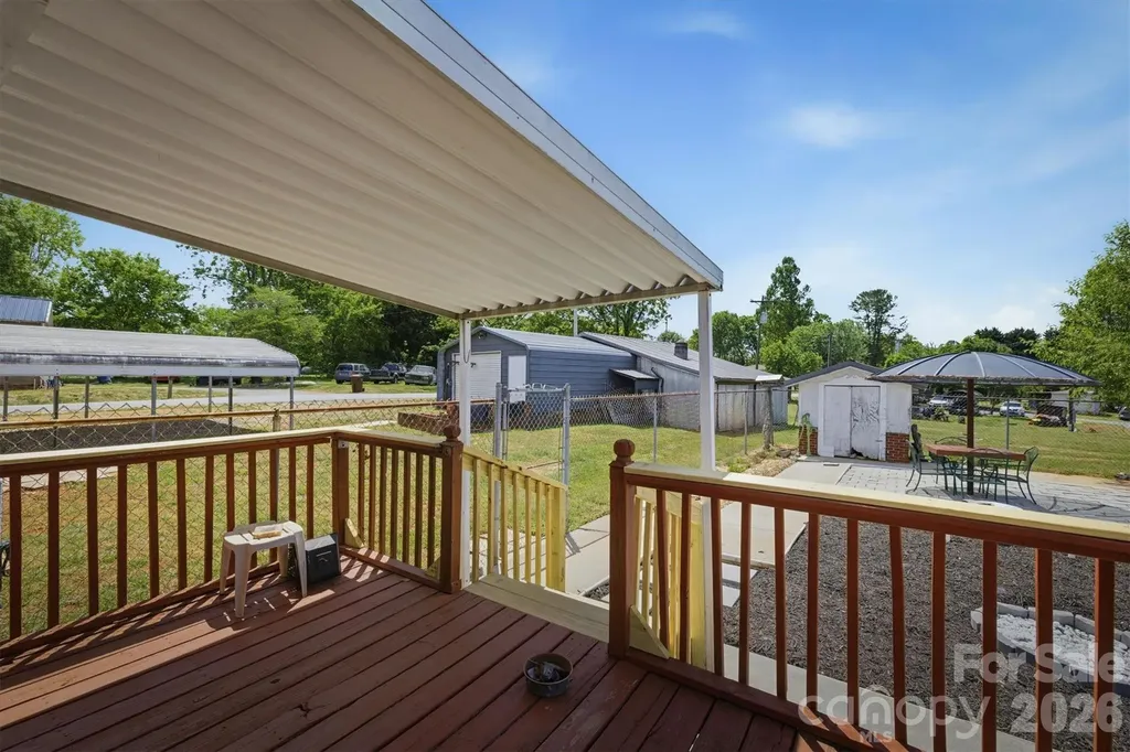 930 Enola Road Morganton NC 28655