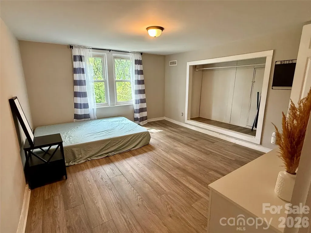 2709 N Main Avenue Newton NC 28658