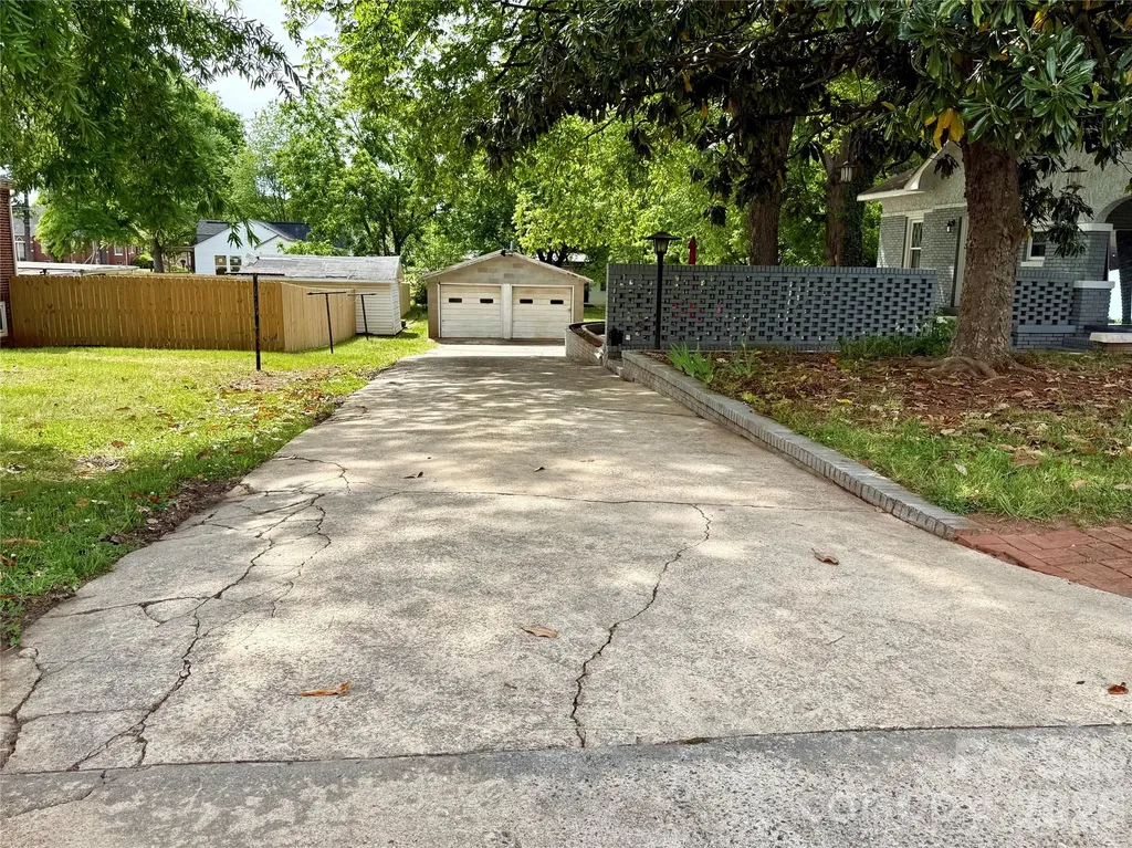 2709 N Main Avenue Newton NC 28658