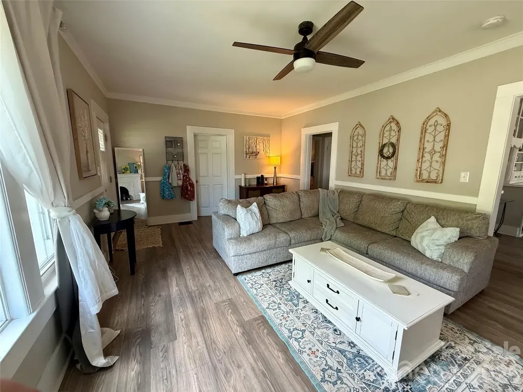 2709 N Main Avenue Newton NC 28658