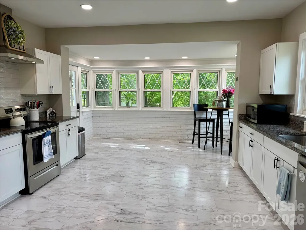 2709 N Main Avenue Newton NC 28658