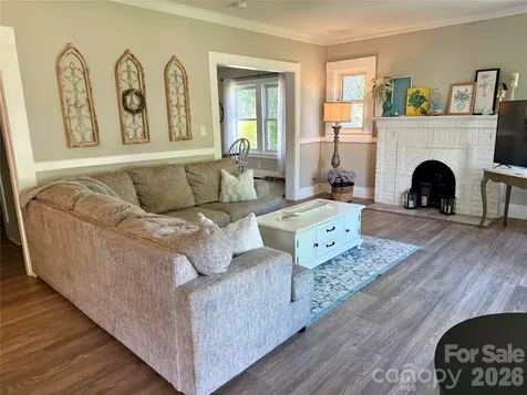 2709 N Main Avenue Newton NC 28658