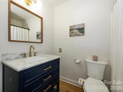 3738 Winding Creek Lane Charlotte NC 28226
