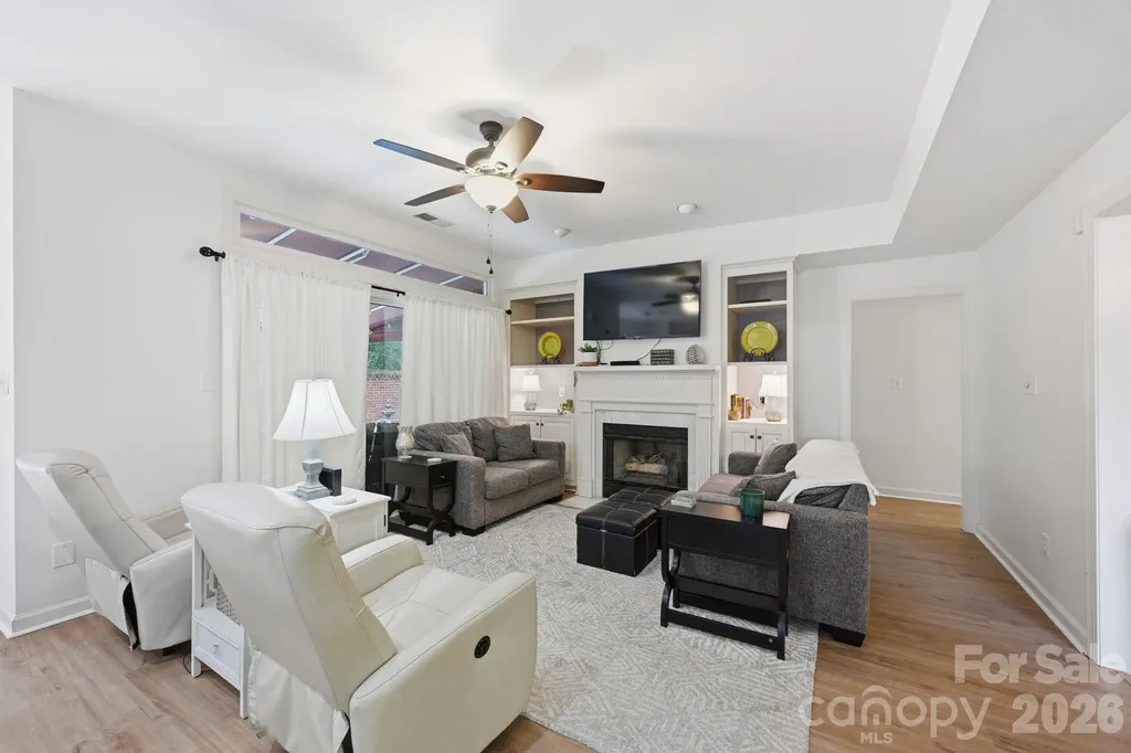 7014 Walton Heath Lane Charlotte NC 28277
