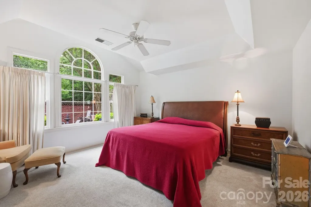 7014 Walton Heath Lane Charlotte NC 28277