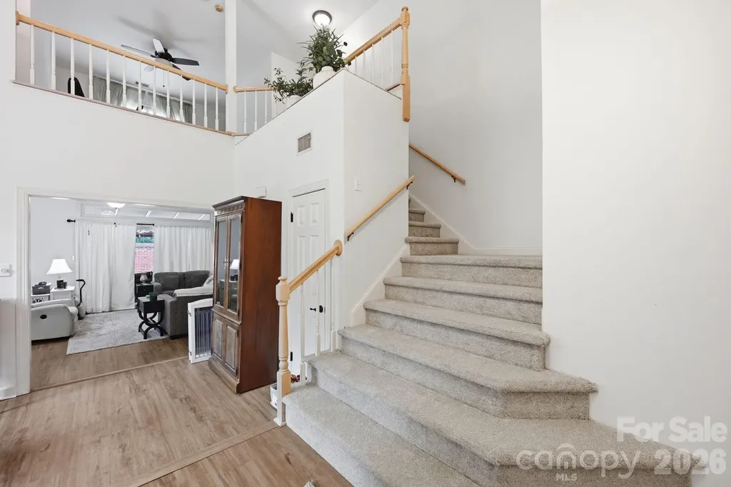 7014 Walton Heath Lane Charlotte NC 28277