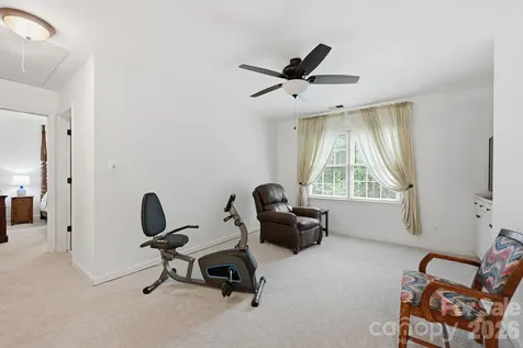7014 Walton Heath Lane Charlotte NC 28277