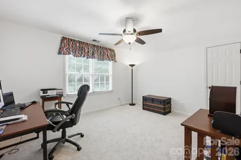 7014 Walton Heath Lane Charlotte NC 28277