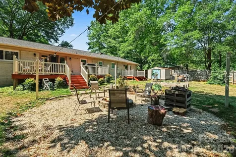 3950 Rocky River Place Harrisburg NC 28075