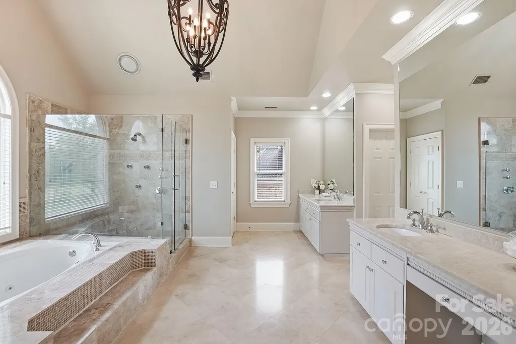 7101 Seton House Lane Charlotte NC 28277