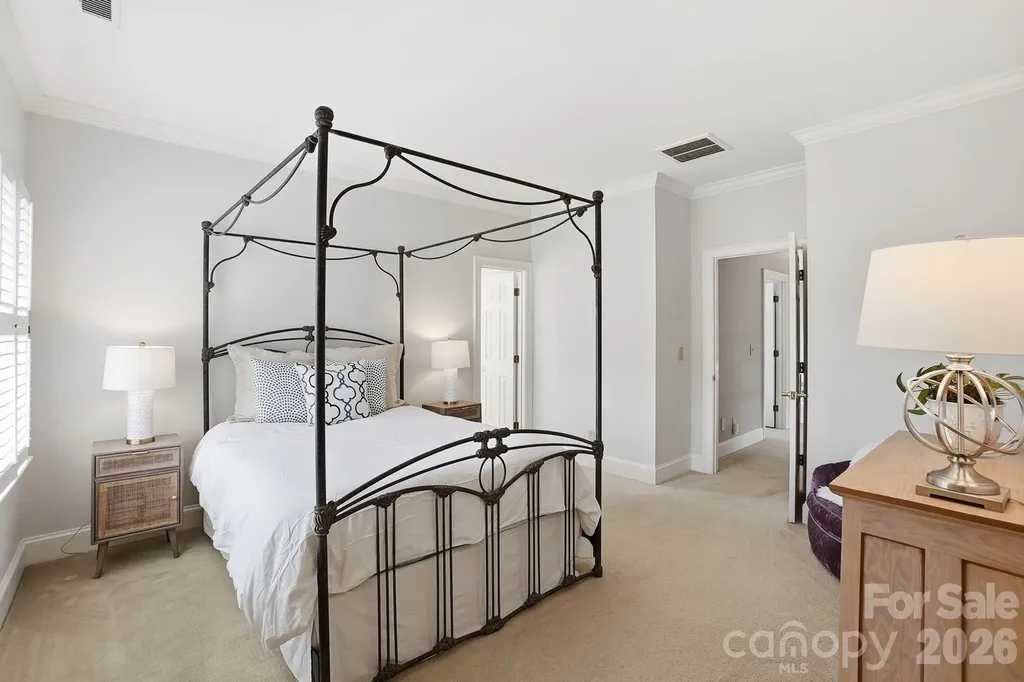7101 Seton House Lane Charlotte NC 28277