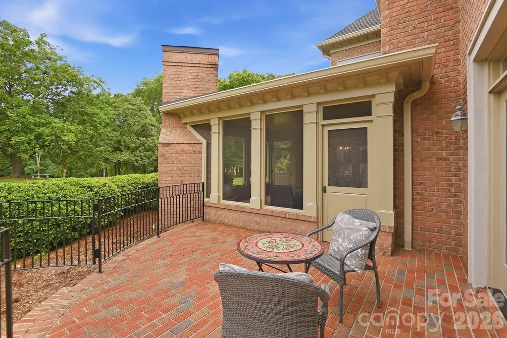 7101 Seton House Lane Charlotte NC 28277