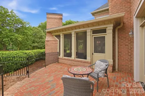7101 Seton House Lane Charlotte NC 28277