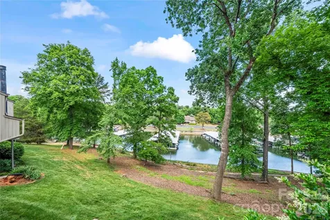 78 Ridgeport Road Clover SC 29710