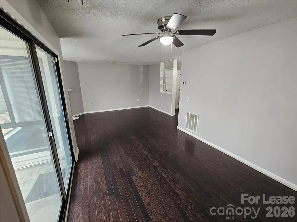 4811 Spring Lake Drive Charlotte NC 28212