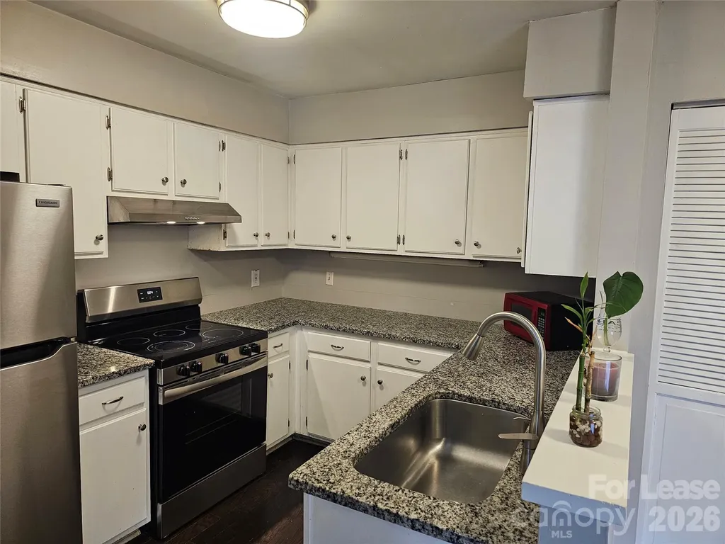 4811 Spring Lake Drive Charlotte NC 28212