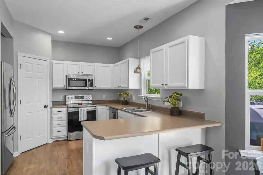 122 Fallen Spruce Drive Asheville NC 28806
