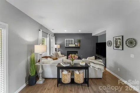 122 Fallen Spruce Drive Asheville NC 28806