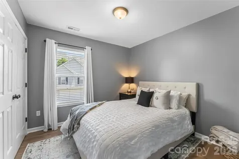 122 Fallen Spruce Drive Asheville NC 28806