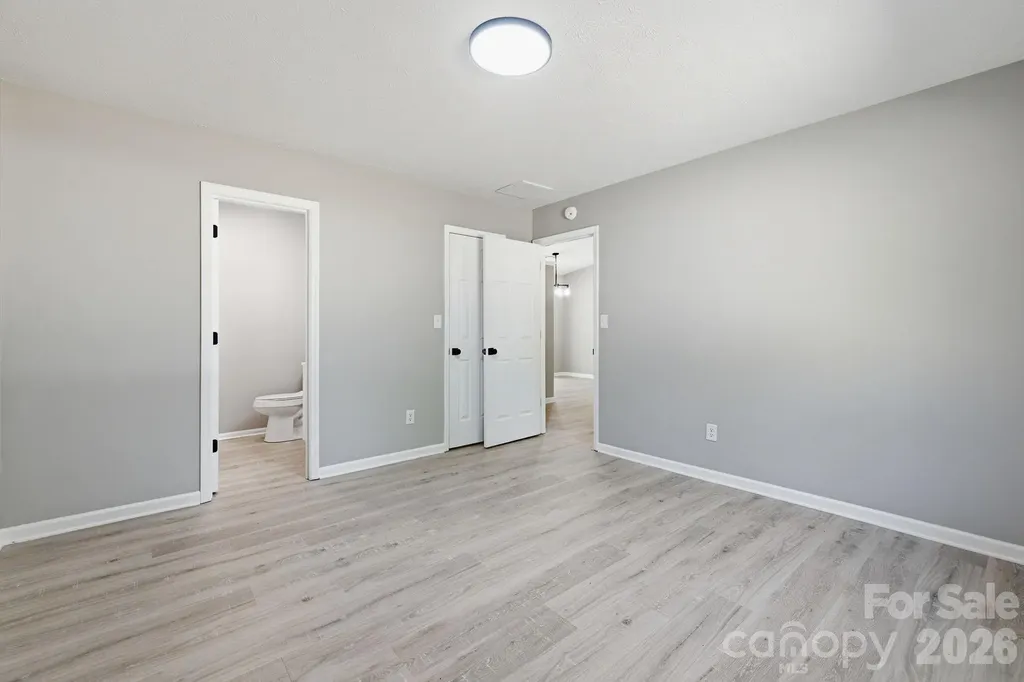 24 Sagefield Drive Candler NC 28715