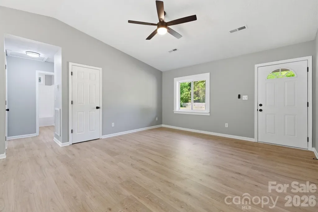 24 Sagefield Drive Candler NC 28715