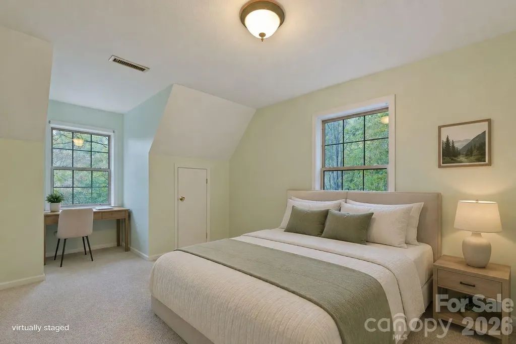 42 Greenview Drive Maggie Valley NC 28751