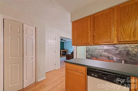 42 Greenview Drive Maggie Valley NC 28751
