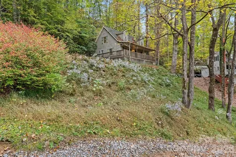 42 Greenview Drive Maggie Valley NC 28751