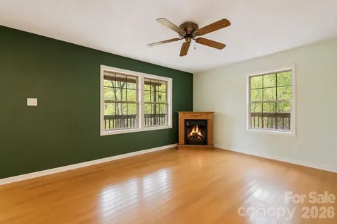 42 Greenview Drive Maggie Valley NC 28751