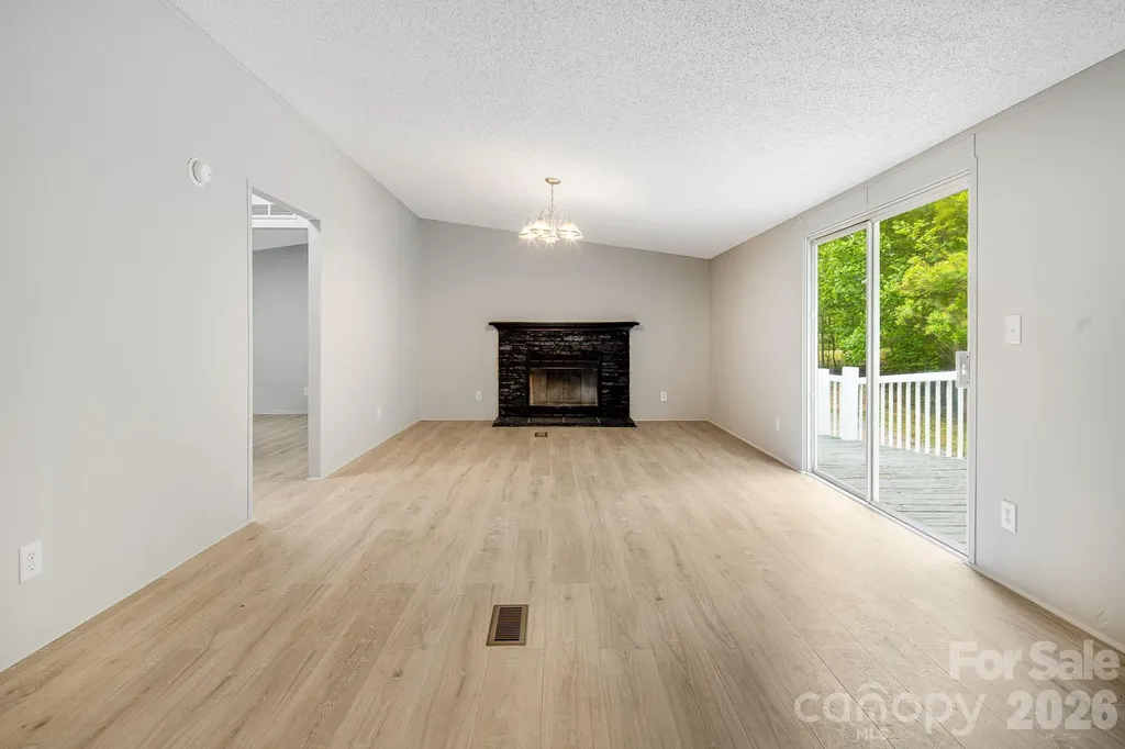 90 High Point Road Weaverville NC 28787