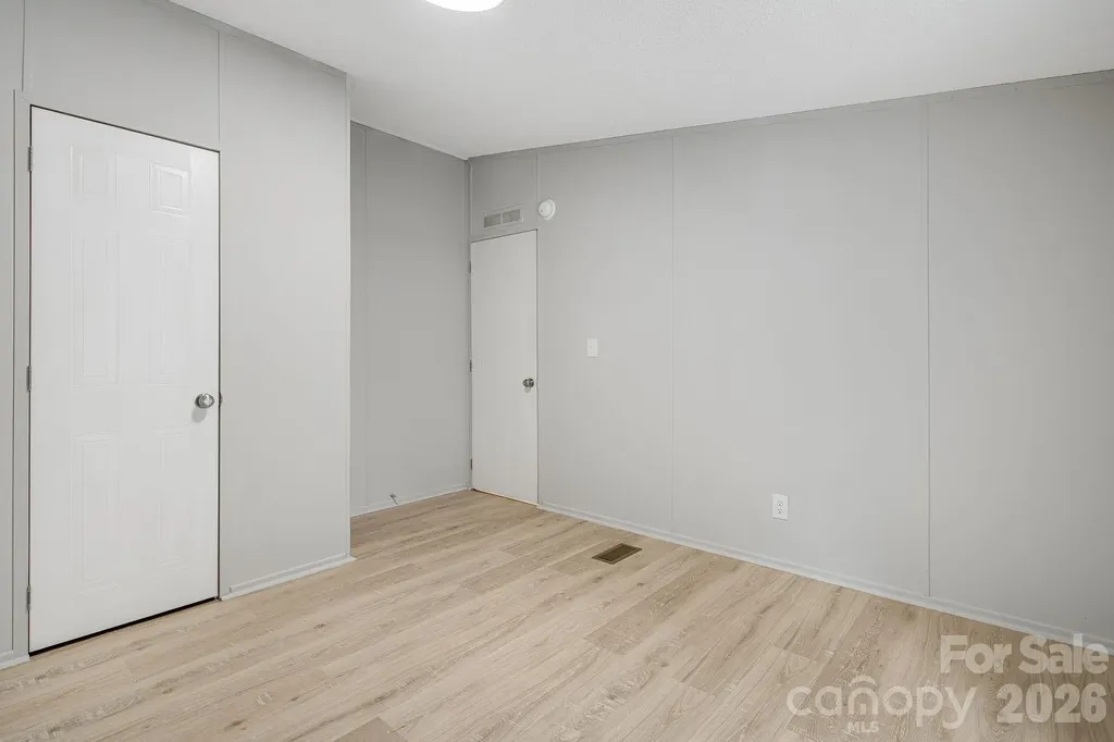 90 High Point Road Weaverville NC 28787