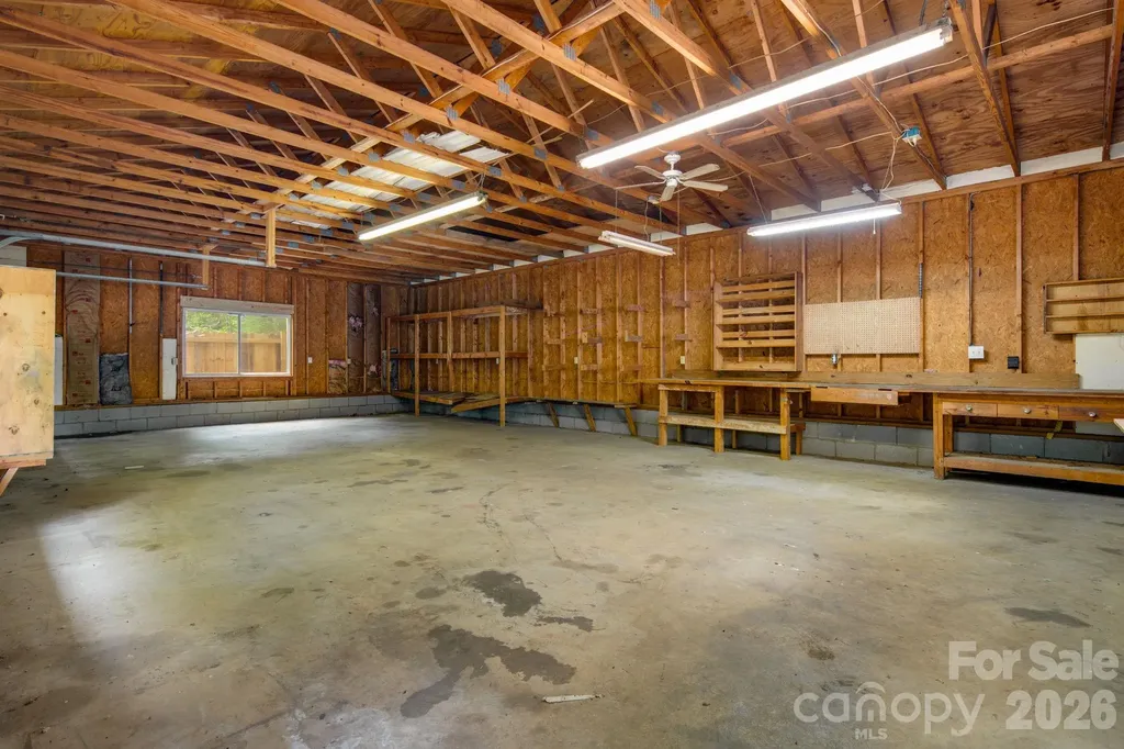 90 High Point Road Weaverville NC 28787