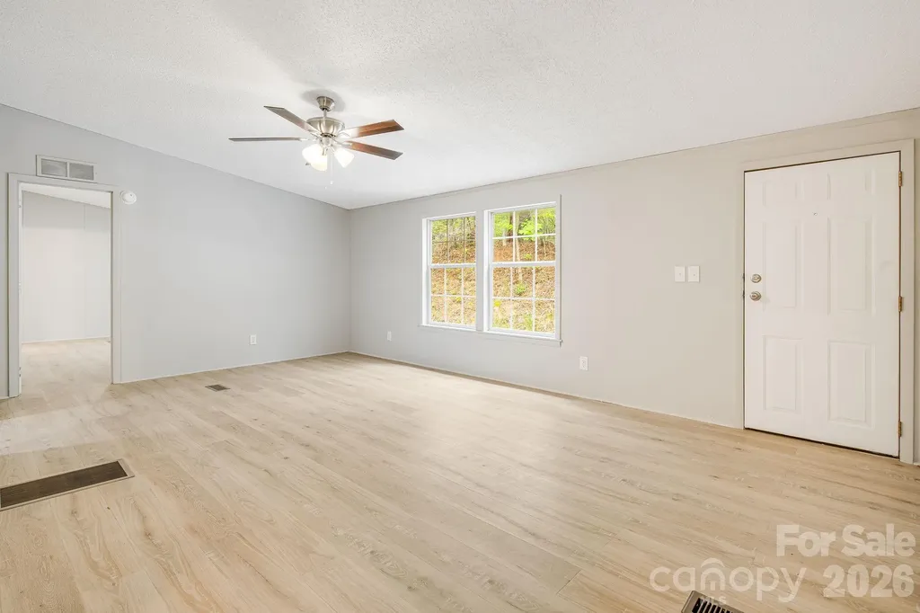 90 High Point Road Weaverville NC 28787
