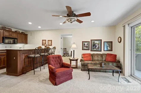 320 Dawnbrook Drive Flat Rock NC 28731