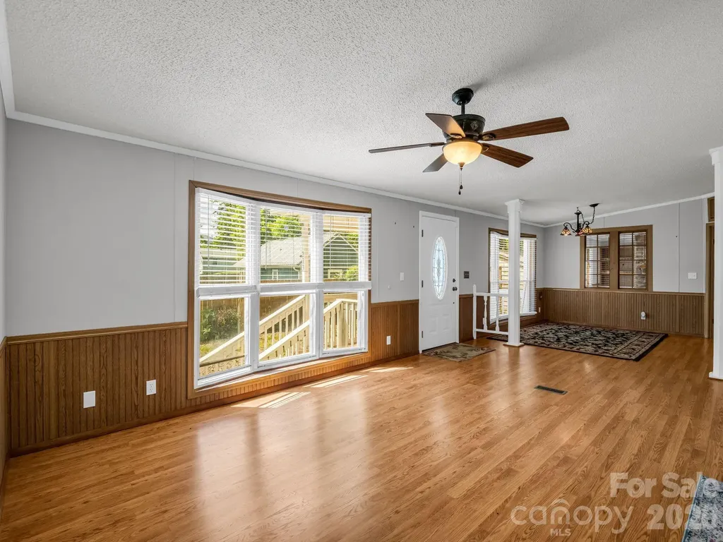 213 Old State Ten Road Black Mountain NC 28711
