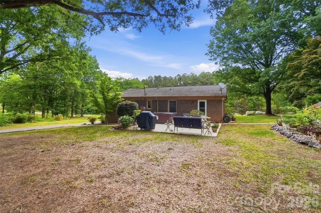 1621 Love Road Monroe NC 28110