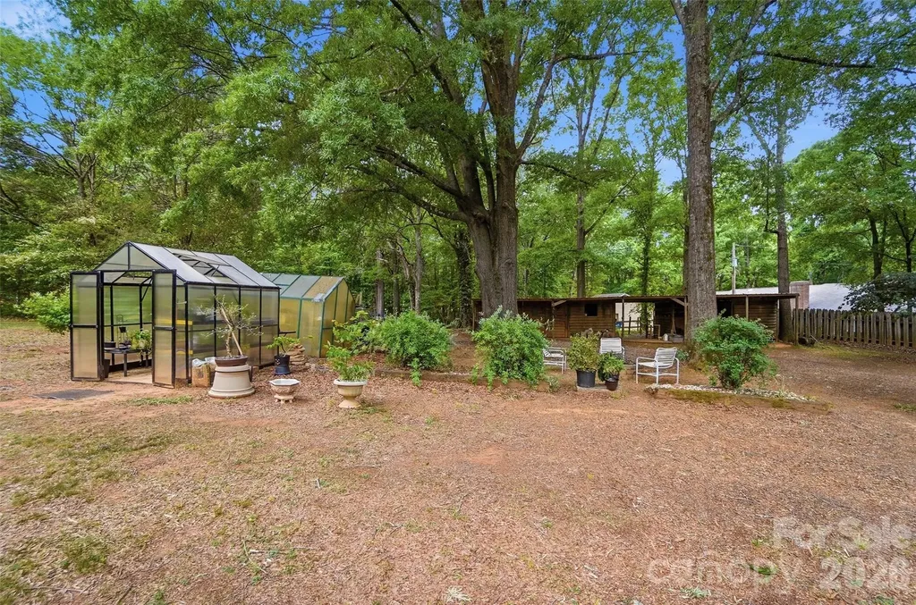 1621 Love Road Monroe NC 28110